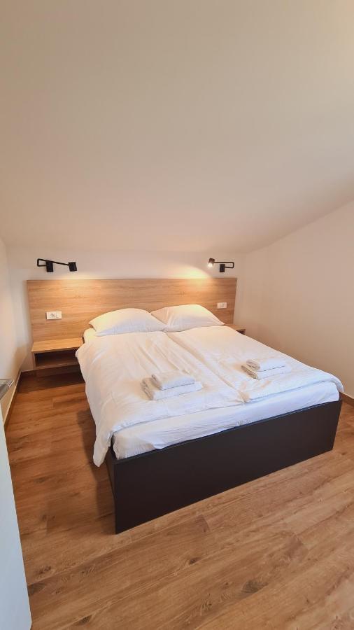 Apartments Nina Rab Town Dış mekan fotoğraf