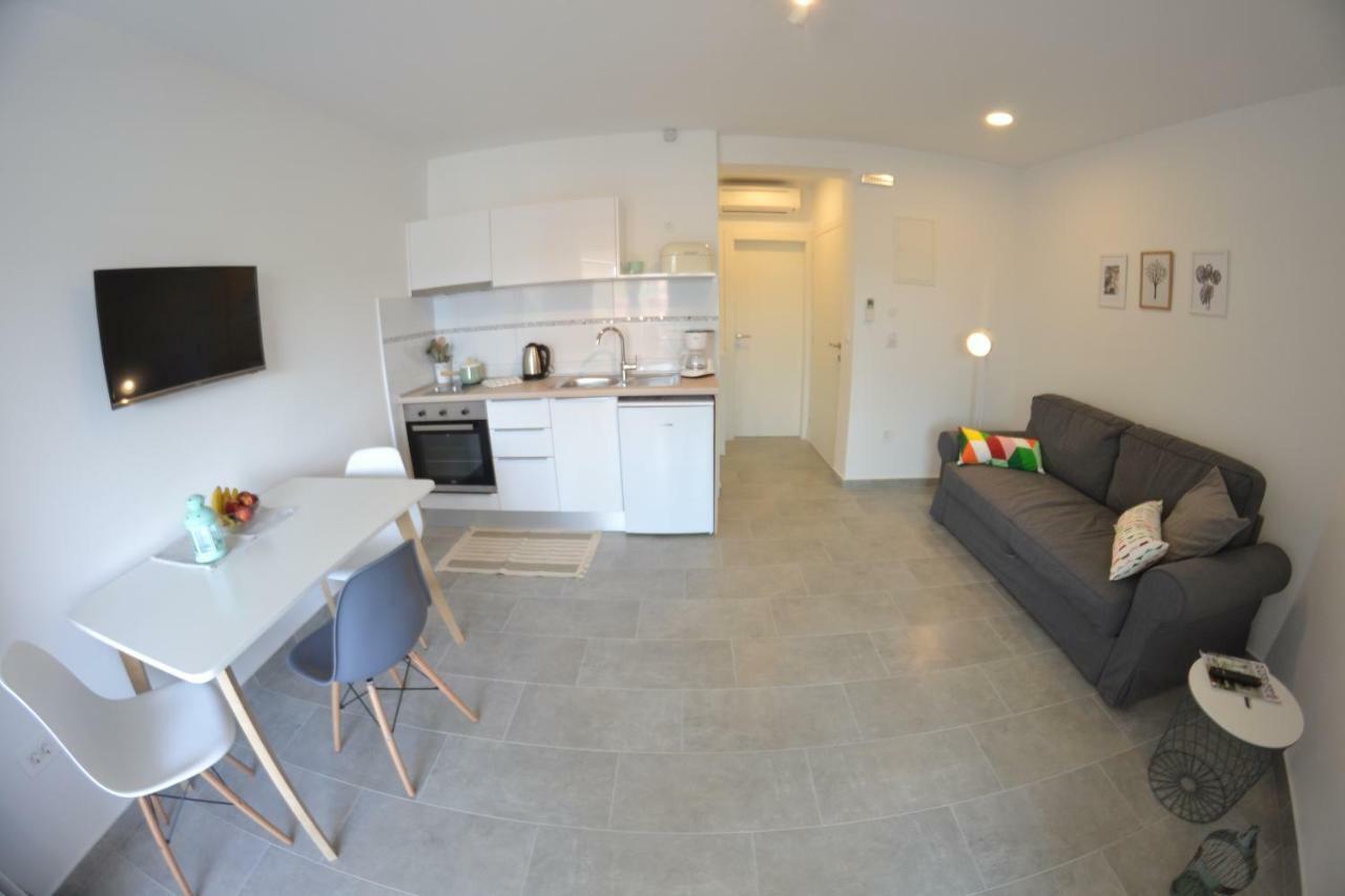 Apartments Nina Rab Town Dış mekan fotoğraf