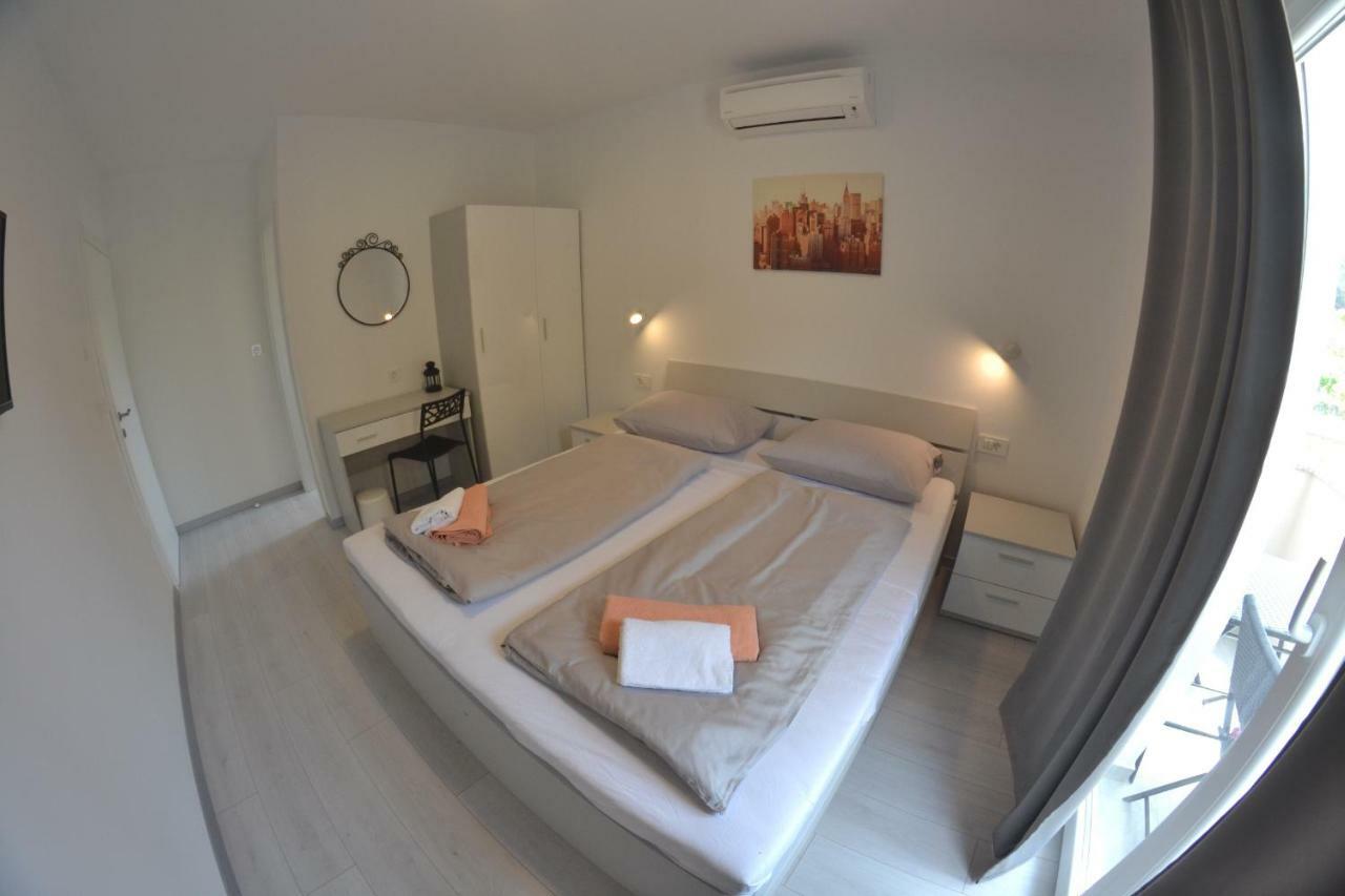 Apartments Nina Rab Town Dış mekan fotoğraf